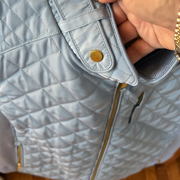 Quilted vest - Picture 2 of 7